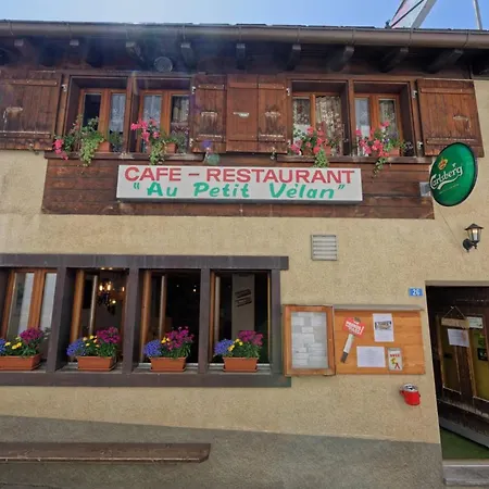 Au Petit Velan Fogadó Orsières